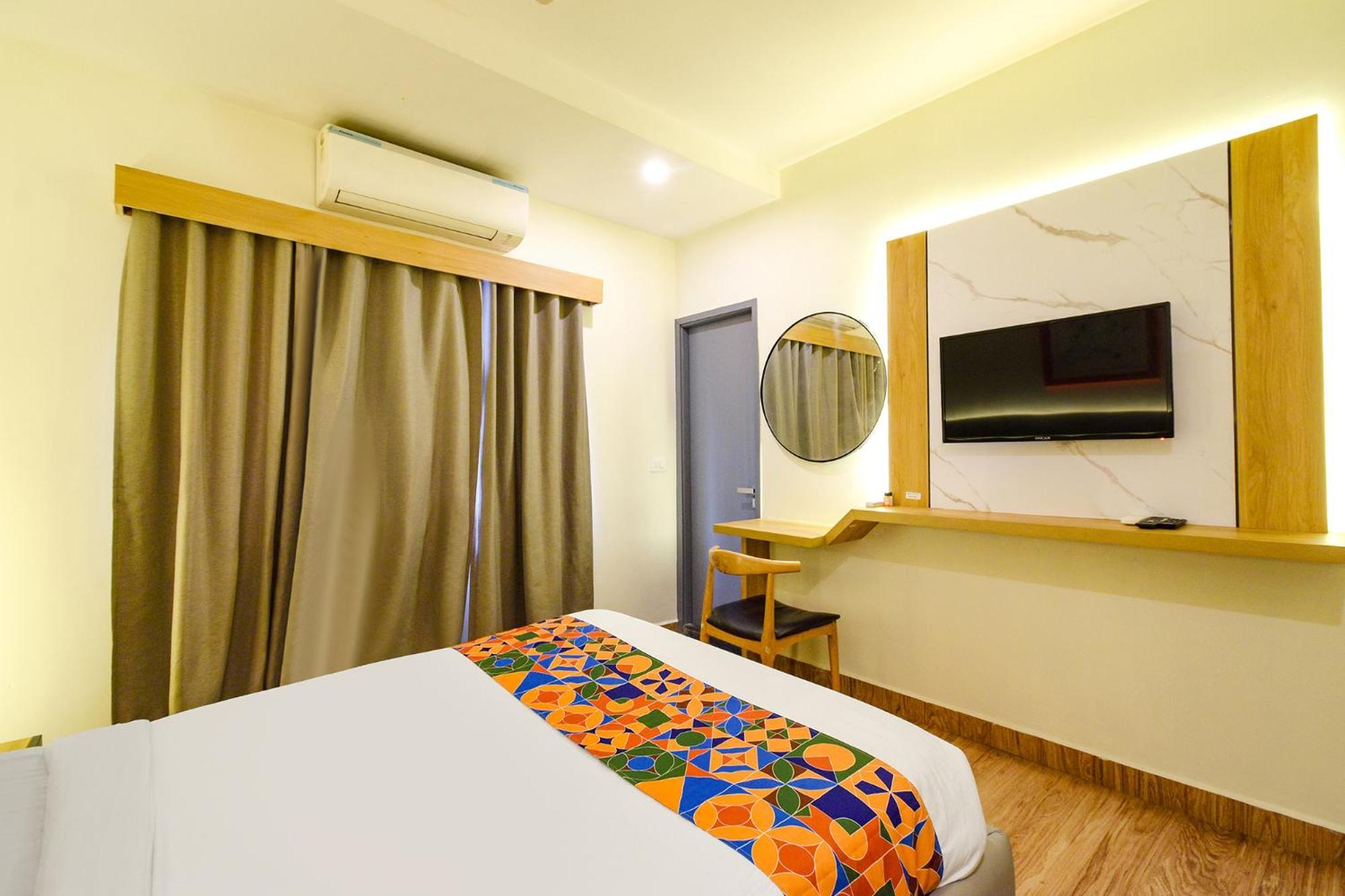 Fabhotel White Ridge - Kondapur Kondapur  Exterior photo